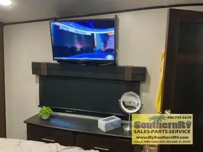 2020 Jayco North Point 377RLBH photo 21