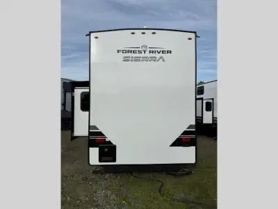2026 Forest River Sierra Destination Trailers 422FKL photo 6