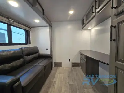 2022 Keystone Montana 3855BR photo 18