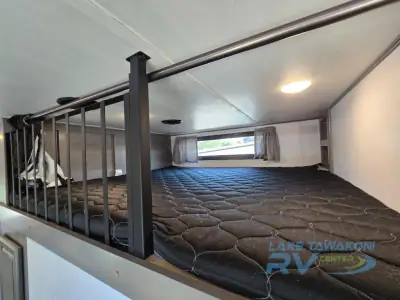 2022 Keystone Montana 3855BR photo 21