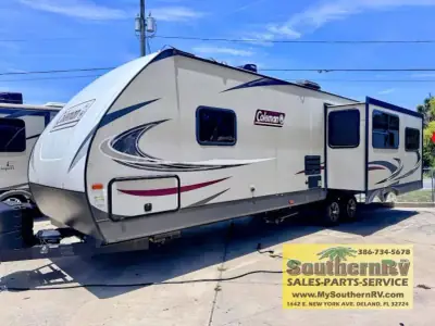 2019 Dutchmen Coleman Light 2925RE photo 3