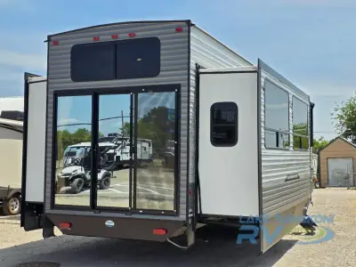 2026 Coachmen Catalina Destination Series 43CONDO photo 5