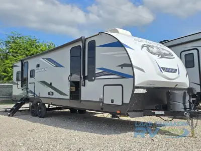 2021 Forest River Cherokee Alpha Wolf 29DQ-L photo 3
