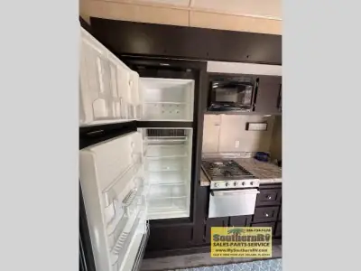 2019 Dynamite Manufacturing Man Cave TH26SS photo 7