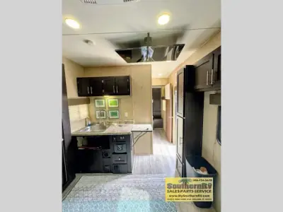 2019 Dynamite Manufacturing Man Cave TH26SS photo 8