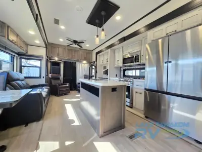 2023 K-Z Durango Gold G382MBQ photo 10
