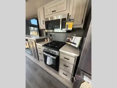 2025 Coachmen Catalina Destination Series 43CONDO photo 16