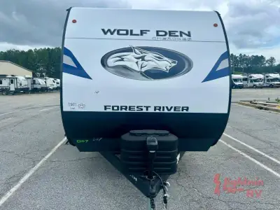 2027 Forest River CHEROKEE WOLF DEN 301BH photo 9