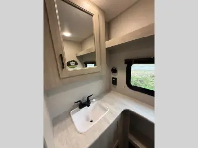 2025 Coachmen Catalina Destination Series 35FME photo 23