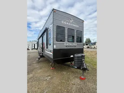 2025 Coachmen Catalina Destination Series 35FME