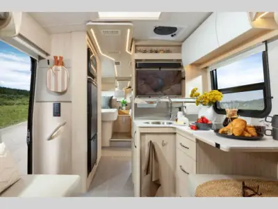 2026 Leisure Travel Wonder 24RTB photo 4