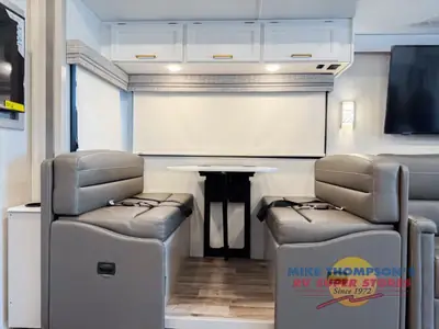 2026 Thor Motor Coach Hurricane photo 20