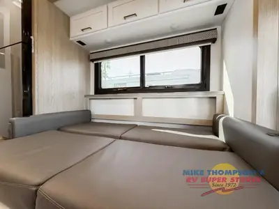 2026 Thor Motor Coach Outlaw photo 23