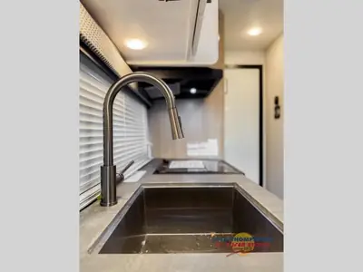 2026 Thor Motor Coach Outlaw photo 28