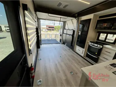 2026 Forest River VENGEANCE ROGUE ARMORED 26L140 photo 21