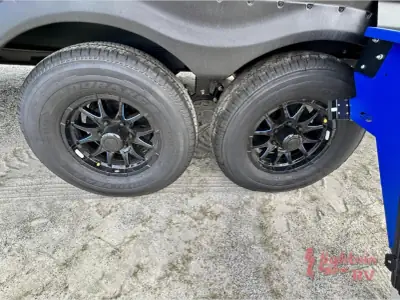 2026 Forest River VENGEANCE ROGUE ARMORED 26L140 photo 30