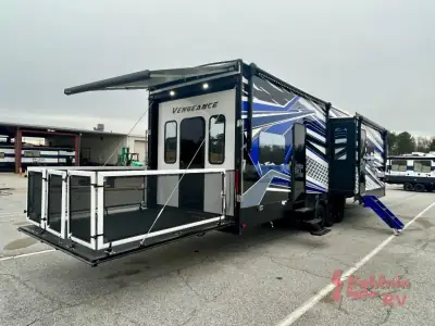 2026 Forest River CHEROKEE VENGEANCE 4413 photo 9