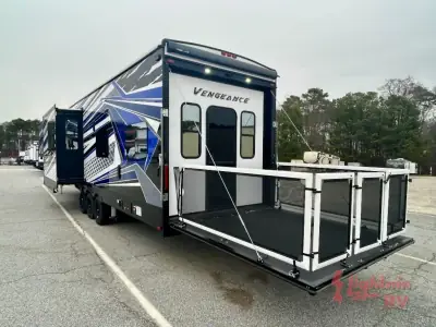 2026 Forest River CHEROKEE VENGEANCE 4413 photo 13