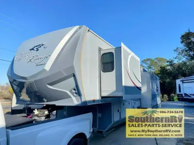 2017 Highland Ridge Open Range Roamer RF347RES photo 3