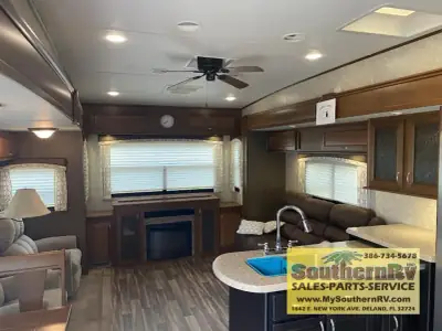 2017 Highland Ridge Open Range Roamer RF347RES photo 5