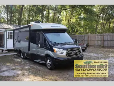 2021 Phoenix Usa PHOENIX CRUISER FTRXD2S Dual Sofa photo 4