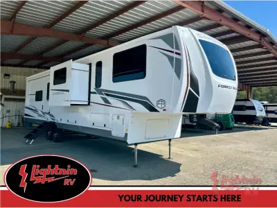 2026 Forest River Cardinal 37GALLEY