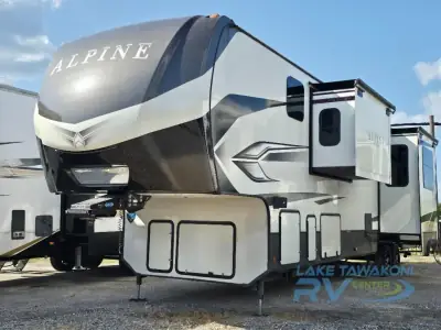 2022 Keystone Alpine 3910RK