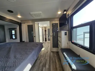 2022 Keystone Alpine 3910RK photo 20