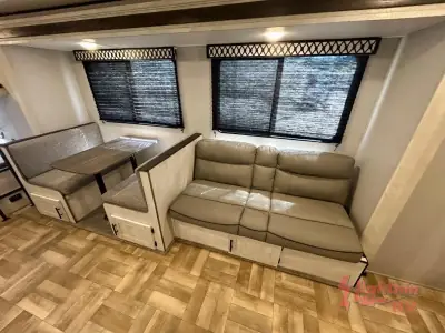 2022 Shasta SHASTA 26DB photo 10