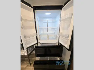 2022 Forest River Cardinal Luxury 390FBX photo 45