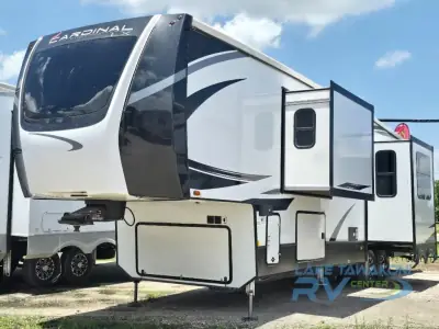 2022 Forest River Cardinal Luxury 390FBX