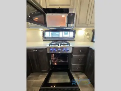 2022 Forest River Cardinal Luxury 390FBX photo 53