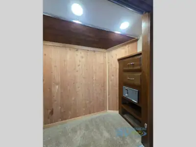 2017 Drv Mobile Suites 38 RSSA photo 23