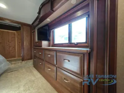 2017 Drv Mobile Suites 38 RSSA photo 22