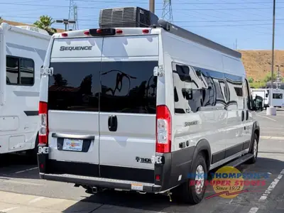 2026 Thor Motor Coach Sequence photo 6