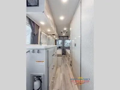2026 Thor Motor Coach Sequence photo 12