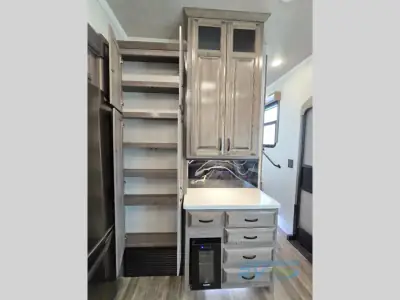 2021 Forest River Cedar Creek Champagne Edition 38ERD photo 16