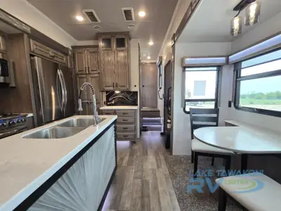 2021 Forest River Cedar Creek Champagne Edition 38ERD photo 11
