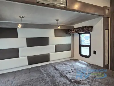 2021 Forest River Cedar Creek Champagne Edition 38ERD photo 25