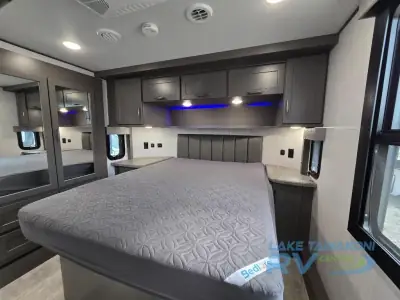 2024 Grand Design Momentum M-Class 395MS photo 31