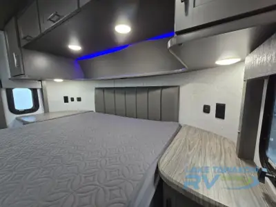 2024 Grand Design Momentum M-Class 395MS photo 33