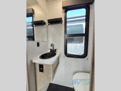 2024 Grand Design Momentum M-Class 395MS photo 15