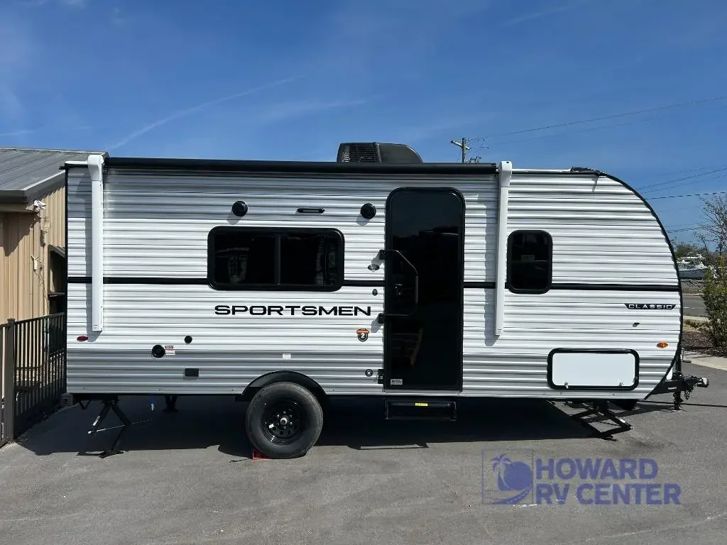 2026 K-Z Sportsmen Classic 170MB exterior