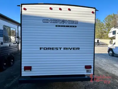 2026 Forest River CHEROKEE WOLF PUP 17LP photo 5