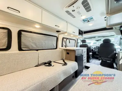 2026 Thor Motor Coach Sequence Sport photo 25