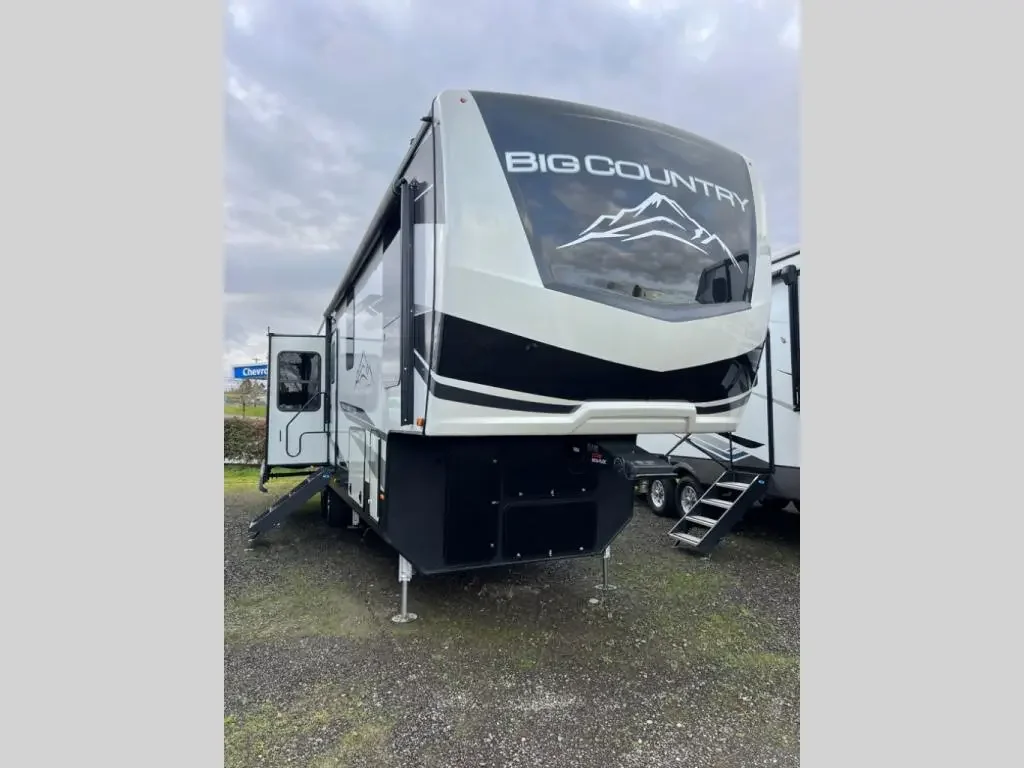 2022 Heartland Big Country 3460 GK exterior