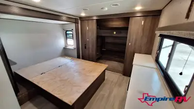 2021 Grand Design Solitude 3740BHR photo 18