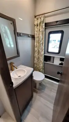 2021 Grand Design Solitude 3740BHR photo 16