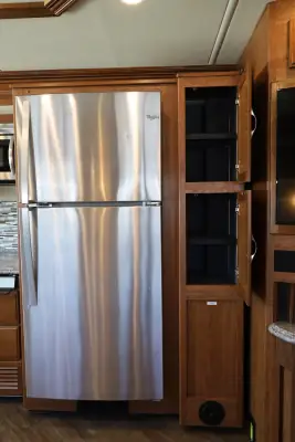2017 Fleetwood Pace Arrow® LXE 38K photo 12