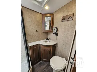 2023 Outdoors Timber Ridge Titanium Series 24RLS photo 9